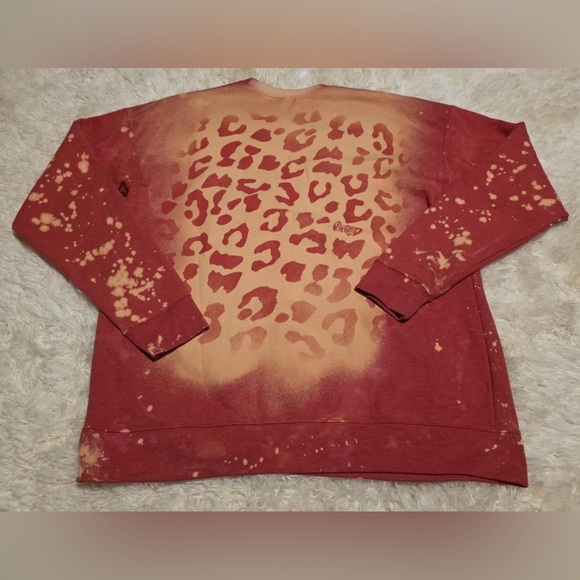 Tultex Women's Size Large Coral Leopard Print Bleach Splattered Look EUC - Picture 2 of 5